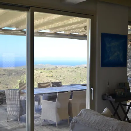 Luxury Kea With Private Pool, Basketball Court & Stunning Views Near The Port