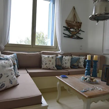 Luxury Kea With Private Pool, Basketball Court & Stunning Views Near The Port * Vourkárion