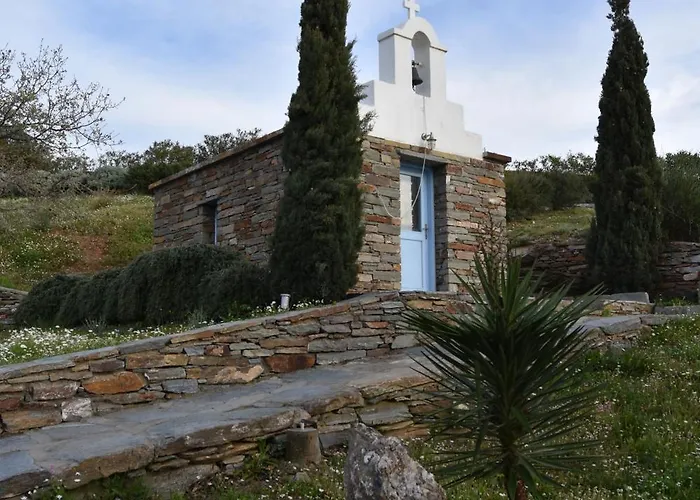 Luxury Kea With Private Pool, Basketball Court & Stunning Views Near The Port Вилла Vourkari