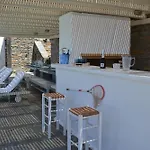 Luxury Kea With Private Pool, Basketball Court & Stunning Views Near The Port Βίλα