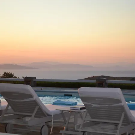 Luxury Kea With Private Pool, Basketball Court & Stunning Views Near The Port Villa Vourkari
