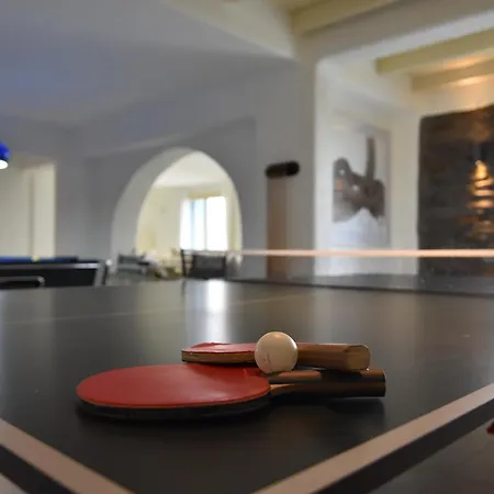 Luxury Kea With Private Pool, Basketball Court & Stunning Views Near The Port * Vourkárion