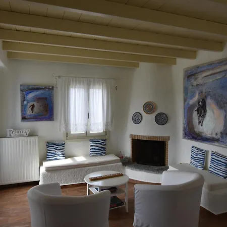 Luxury Kea With Private Pool, Basketball Court & Stunning Views Near The Port